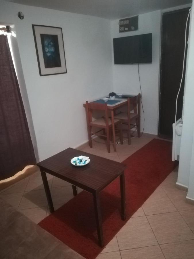 A & A Apartman Podgorica Esterno foto