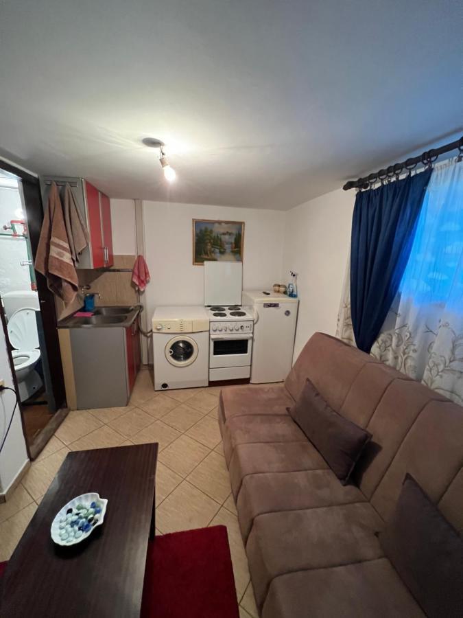 A & A Apartman Podgorica Esterno foto